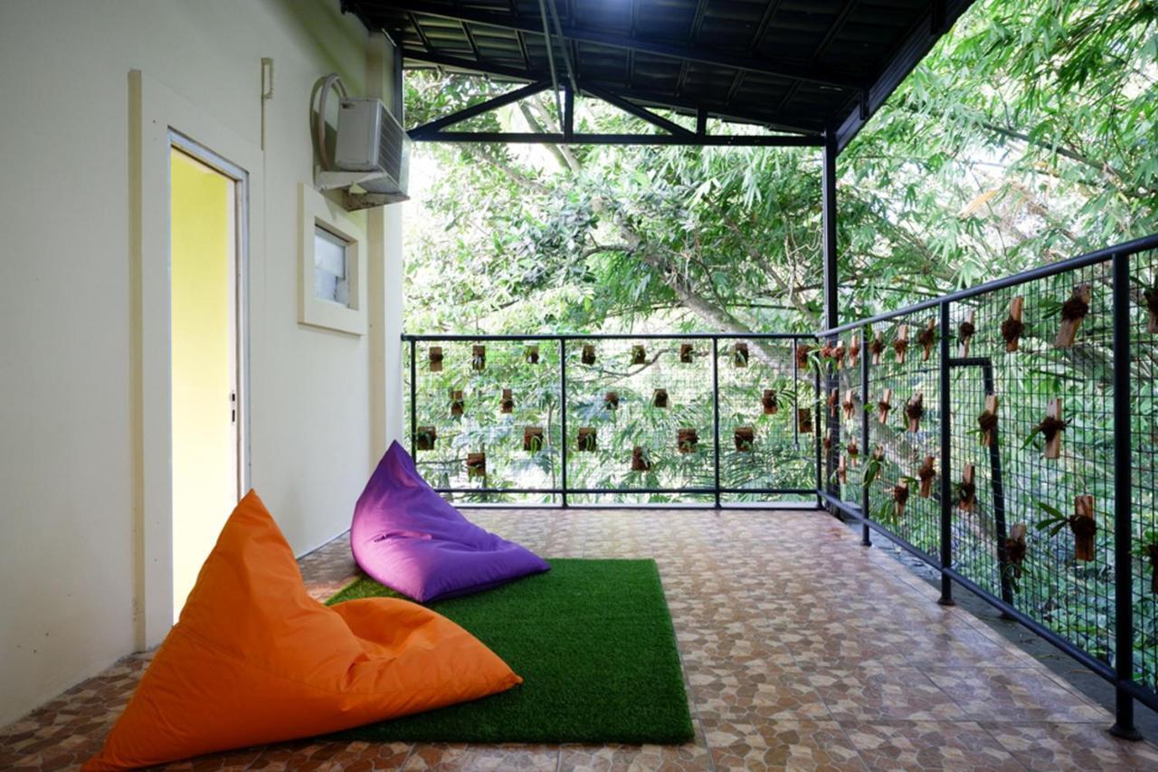 Hotel Reddoorz Syariah At Omah Sawah Balong  Exterior foto