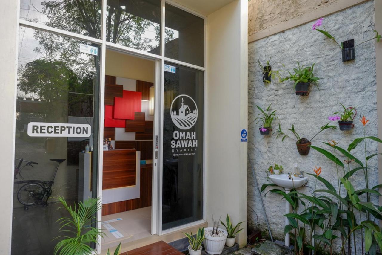 Hotel Reddoorz Syariah At Omah Sawah Balong  Exterior foto