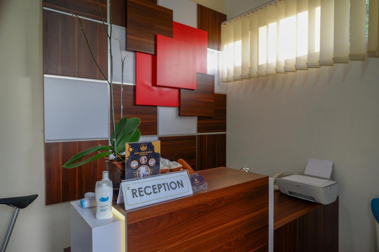 Hotel Reddoorz Syariah At Omah Sawah Balong  Exterior foto