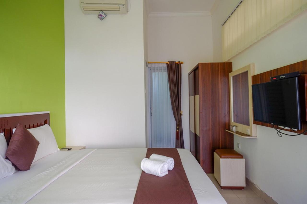 Hotel Reddoorz Syariah At Omah Sawah Balong  Exterior foto
